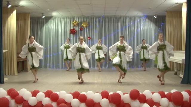 "Во поле берёза мечтала" смотреть онлайн