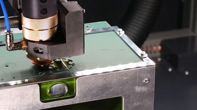 Лазерная резка АЛЮМИНИЯ // RX-150 смотреть онлайн