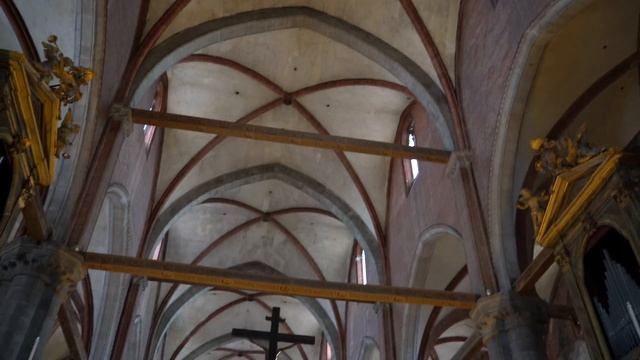 Venice: Santa Maria Gloriosa dei Frari: Exploratory Tour in 4k смотреть онлайн