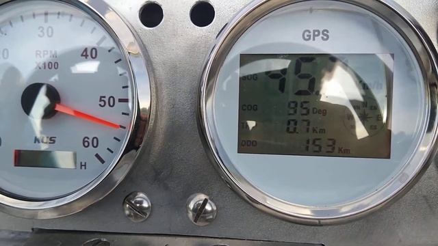 Лодка Крым,Tohatsu MFS 30 C EPTL, винт Solas Amita 4, 5213-100-14, 10