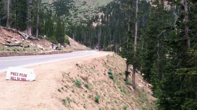 920Hp Monster Ford RS200 Evo // Pikes Peak Attack смотреть онлайн
