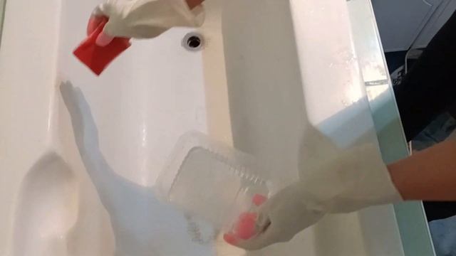 Белоснежная ванна за 10 минут чудо - средством. Теперь не покупаю чистящие средства. 100% результат