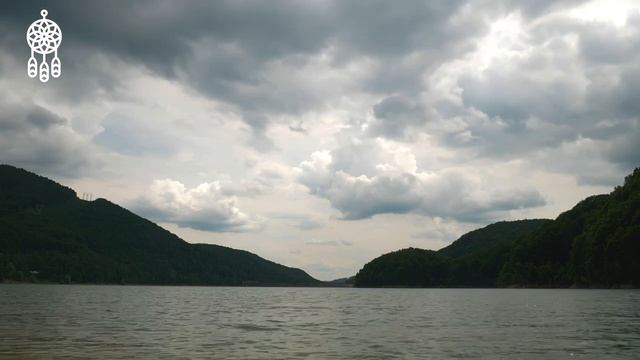 Peaceful Lake Sounds in Nature | Relax, Meditate, Focus шум ветра смотреть онлайн