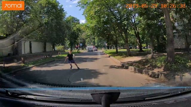 Расскажите детям где переходить дорогу смотреть онлайн