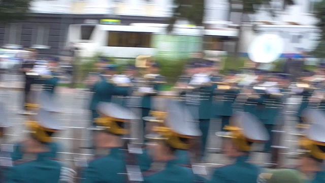 Рота специального караула Президентского полка и кавалерийский почетный экскорт Уход !.mp4 смотреть онлайн