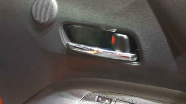 Toyota Sienta 1.5 V смотреть онлайн