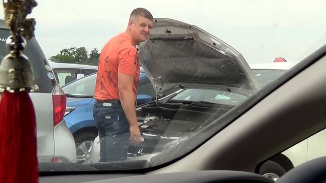 Ищем для себя минивен за 900 тыс.р  Toyota Wish ZGE20