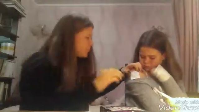 Я и сестра!! А вы хотите чтобы я снилась как делать слайм кстати, это видео давнишнее смотреть онлайн