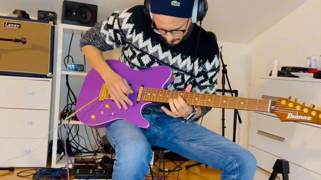 sultans of swing - dire straits cover Ibanez lb1 смотреть онлайн