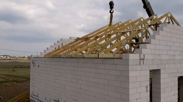 Монтаж стропильных ферм смотреть онлайн