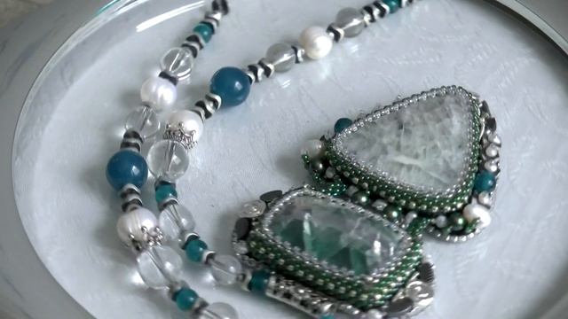 Флюорит | Украшение с флюоритом смотреть онлайн