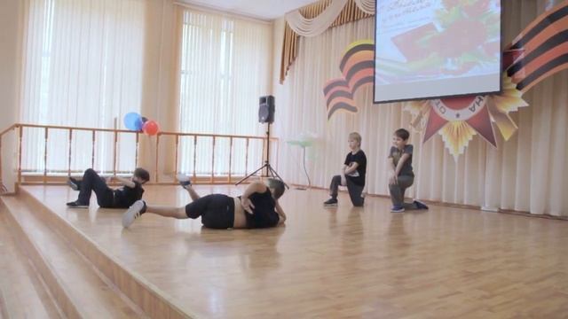 2018.10.05. Выступление в Школе №109. Студия брейк-данса Sense of life смотреть онлайн