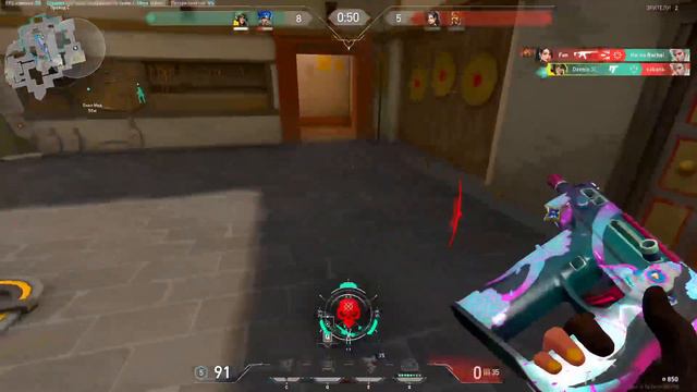 А что это за клатчер о котором речь идет Оо смотреть онлайн