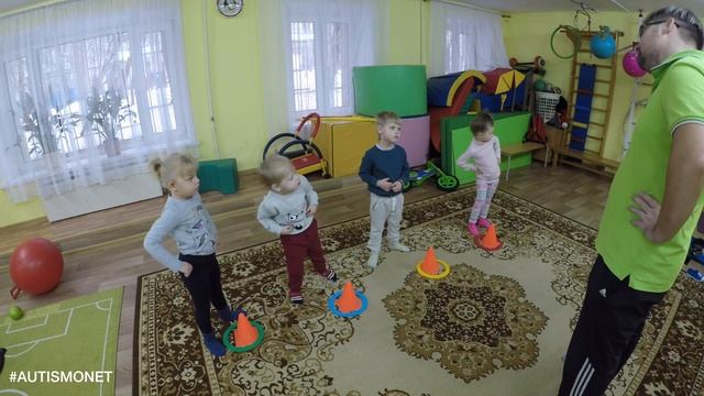 Групповое занятие по адаптивной физической культуре для детей с Аутизмом,РАС,ЗПР,ДЦП. смотреть онлайн