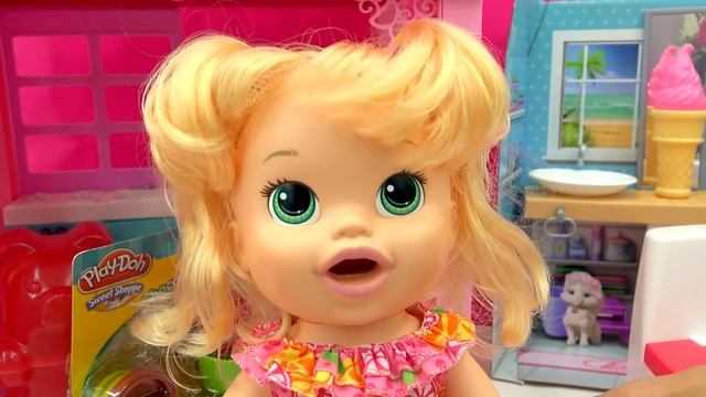 Baby Alive Super Snacks Snackin' Sara + Feed Doh Food Doll - Toy Play Video смотреть онлайн