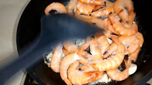 Как приготовить креветки/жареные креветки/секретный рецепт креветок смотреть онлайн