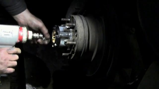 TOYOTA LAND CRUISER 80 закусывание хвостовика и хруст в переднем мосту смотреть онлайн