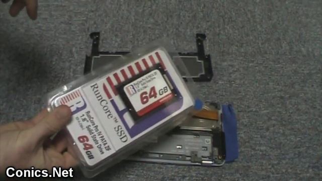 Open up the Sony Vaio VGN-P90, HDD to RunCore Pro iV ZIF SSD upgrade смотреть онлайн