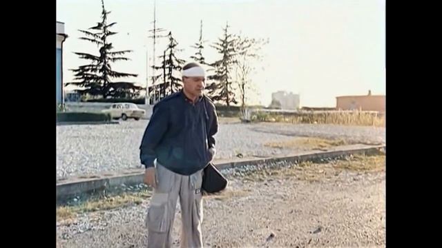 Дама с попугаем 1080p