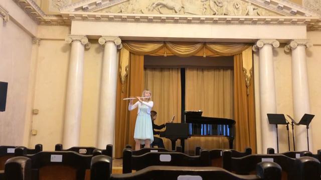 Гуркина Дарья, флейта, Пуленк Соната для флейты и фортепиано 1 часть. смотреть онлайн