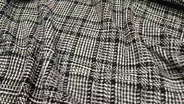 Итальянская ткань Шанель черно-белая клетка шерсть смотреть онлайн
