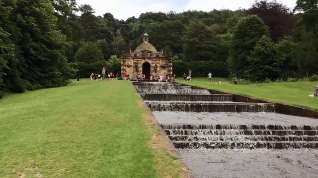 Chatsworth House Fountain Best and Most Beautiful In The World смотреть онлайн