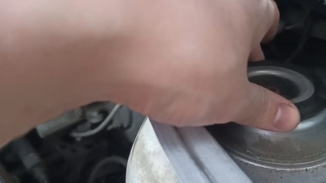 Что случилось с ОПОРАМИ амортизаторной стойки поло седан? ОТЧЁТ :) смотреть онлайн