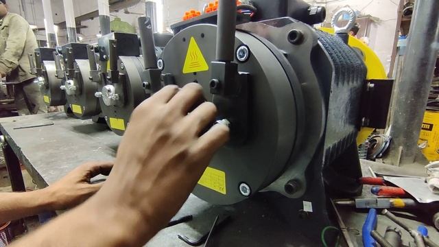 How to open the Encoder (HEIDENHAIN ERN 1387 ENCODER) of 6 Passenger Elevator Machine? смотреть онлайн