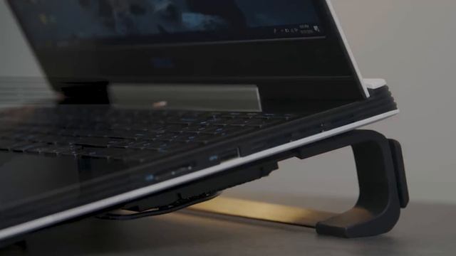 Đế Tản Nhiệt Laptop Có Thực Sự Hữu Ích? смотреть онлайн