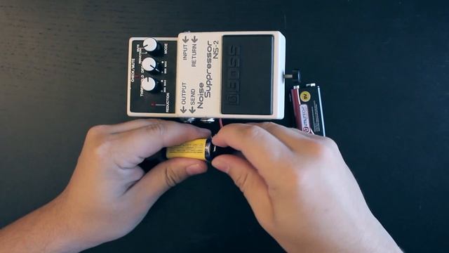 How to change the battery in Boss Pedals смотреть онлайн