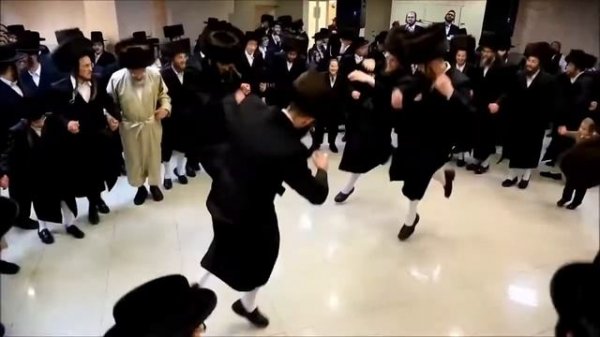 Самые безумные танцы народов мира Kickin' Hard