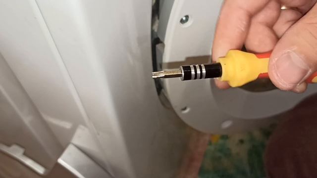 Ремонт двери стиральной машины BOSCH смотреть онлайн