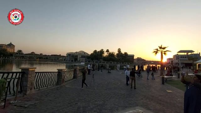 Bollywood Parks, LegoLand And Motiongate Dubai || смотреть онлайн