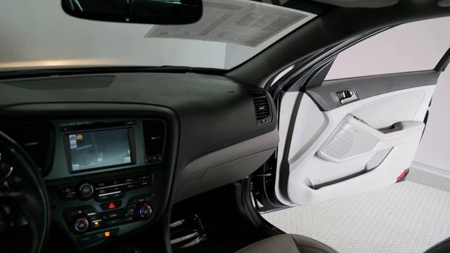 2013 Aurora Black Pearl Kia Optima 4D Sedan #N3031B смотреть онлайн
