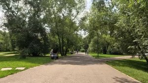 Сын босса на проходной обвинил техничку в краже… А просмотрев запись с камер, шеф не поверил глазам