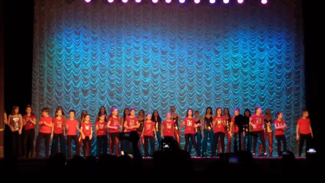 Эстрадный шоу-театр "Триумф" - Подари улыбку миру смотреть онлайн