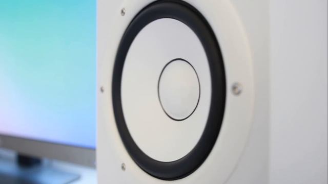 Yamaha HS7 White Audio Monitors [Full Review]