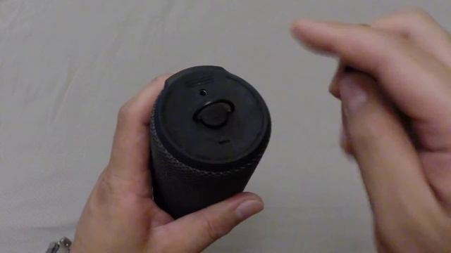Ultimate Ears UE BOOM Wireless Portable Speakers- Unboxing and Quick Sound Test смотреть онлайн