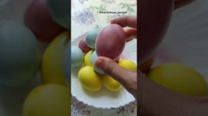 Как покрасить яйца свеклой #shorts