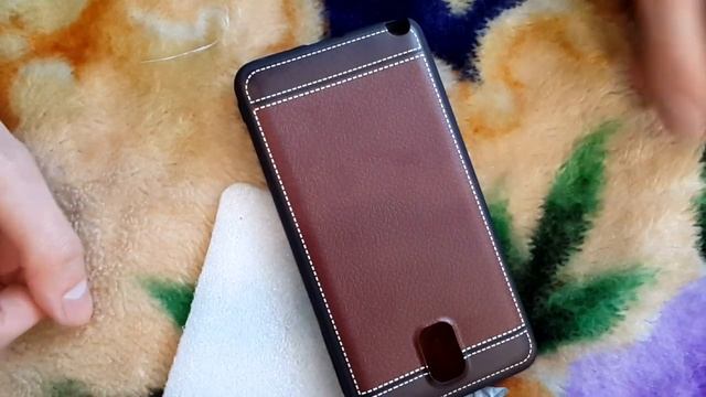 Крутой силиконовый чехол для Samsung с Алиэкспресс. Распаковка и отзыв. смотреть онлайн