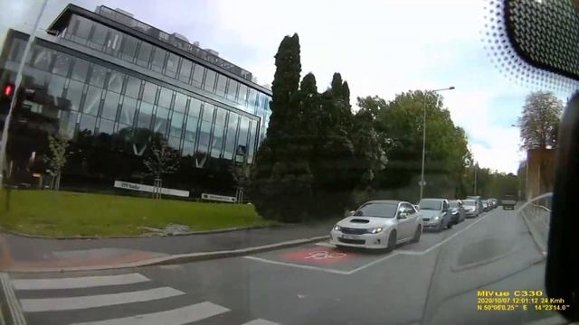 6 лет в Чехии. Как справиться с одиночеством? Архитектура в ЧВУТ и UJOP в Праге смотреть онлайн