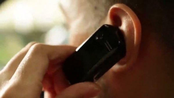 Zanco Tiny T2"   Самый маленький в мире смартфон, размером с большой палец!