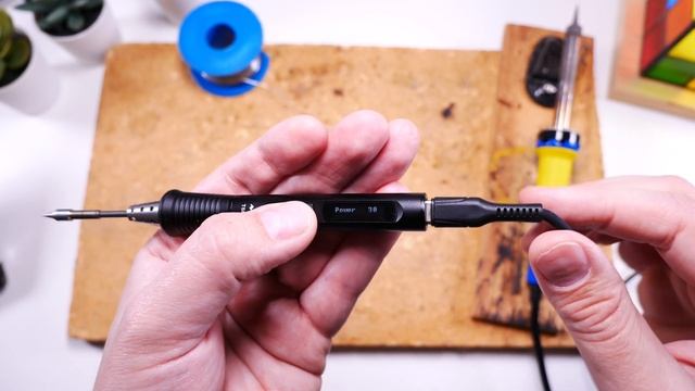 Ce fer à souder USB chauffe en 8 secondes !!! ? - Miniware TS80P смотреть онлайн