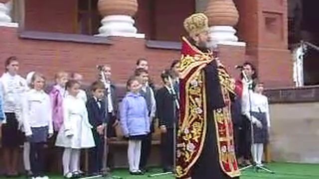 MOV00105 05.05.2013 Ижевск у Михайловского собора смотреть онлайн