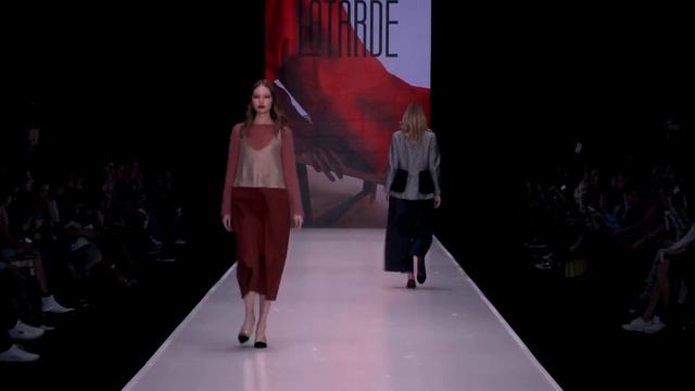 Британская высшая школа дизайна. Курс "Дизайн одежды" смотреть онлайн