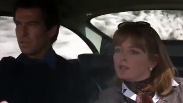 GoldenEye Ferrari vs Aston Martin egos смотреть онлайн