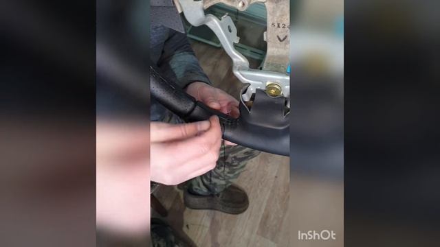 перетяжка руля экокожей, шов ёлочка смотреть онлайн