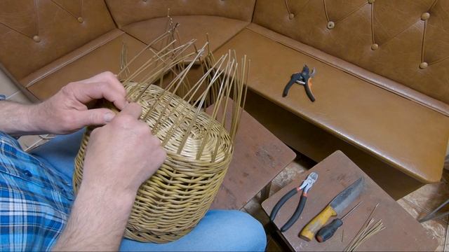 ПОЛЕЗНОЕ ПРИМЕНЕНИЕ ОБРЕЗКОВ ЛОЗЫ #лозоплетение