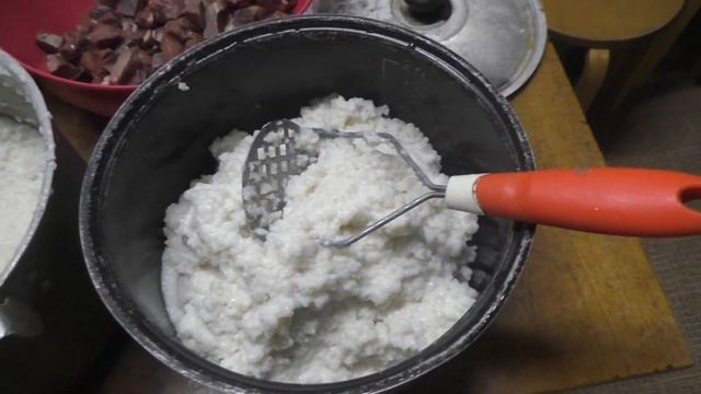 Кормление щенков 45 дней. Часть 1. Питомник "Шилеле" смотреть онлайн