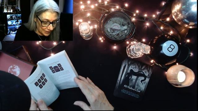 Unboxing a *GIFT DECK*: Seasons of the Witch Samhain Oracle смотреть онлайн